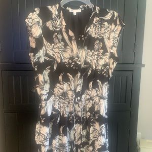 One piece floral dress with gathered waist, size Medium